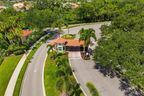 613 Misty Pine Drive Venice FL 34292