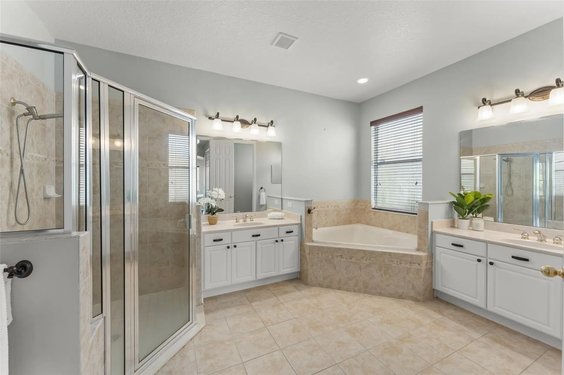 3790 Eagle Isle Circle Kissimmee FL 34746