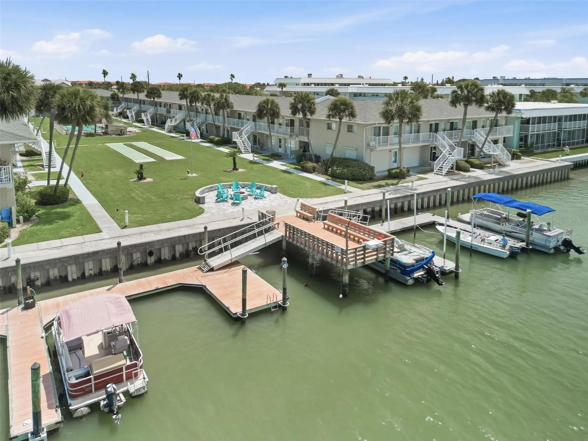 335 N Causeway New Smyrna Beach FL 32169