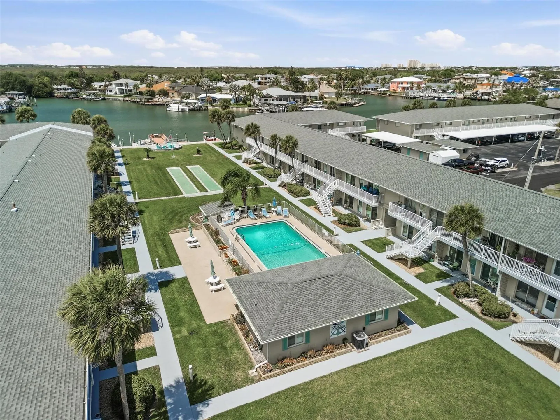335 N Causeway New Smyrna Beach FL 32169