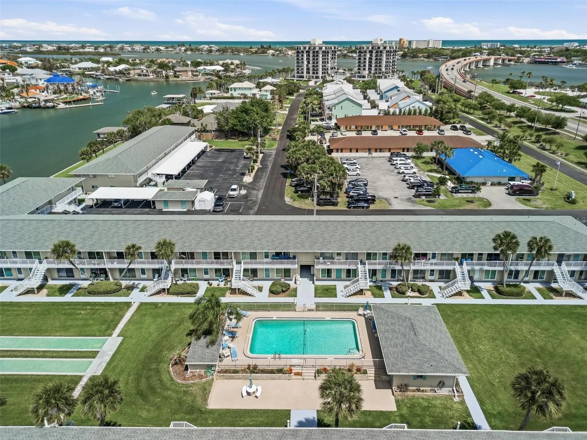 335 N Causeway New Smyrna Beach FL 32169