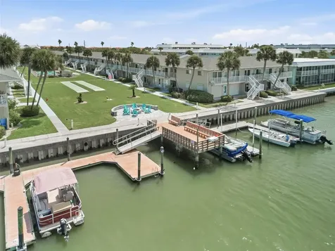 335 N Causeway New Smyrna Beach FL 32169