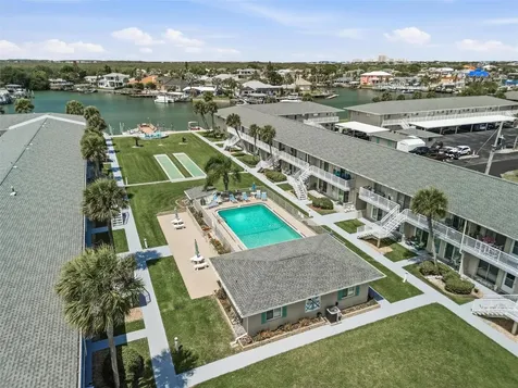 335 N Causeway New Smyrna Beach FL 32169