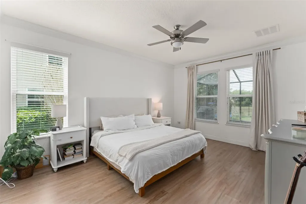 635 Neptune Drive Groveland FL 34736