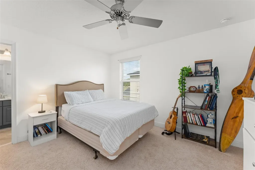 635 Neptune Drive Groveland FL 34736