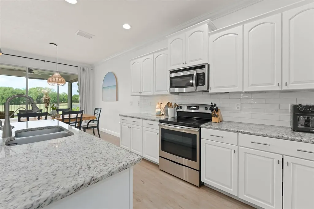 635 Neptune Drive Groveland FL 34736