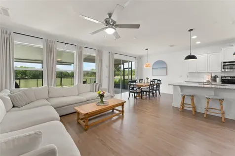 635 Neptune Drive Groveland FL 34736