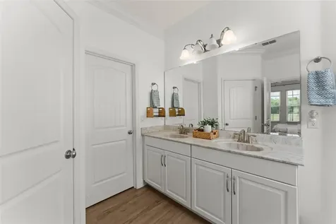 635 Neptune Drive Groveland FL 34736