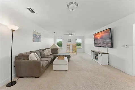 635 Neptune Drive Groveland FL 34736