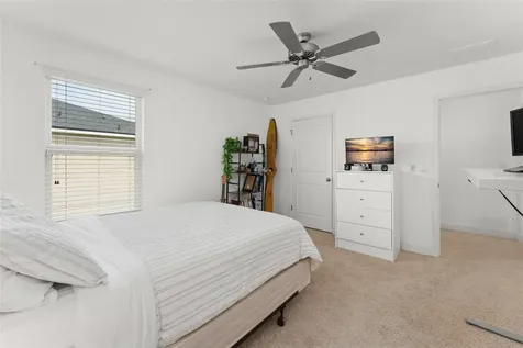 635 Neptune Drive Groveland FL 34736