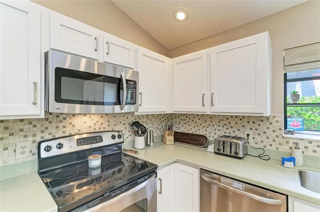 246 Laurel Hollow Drive Nokomis FL 34275