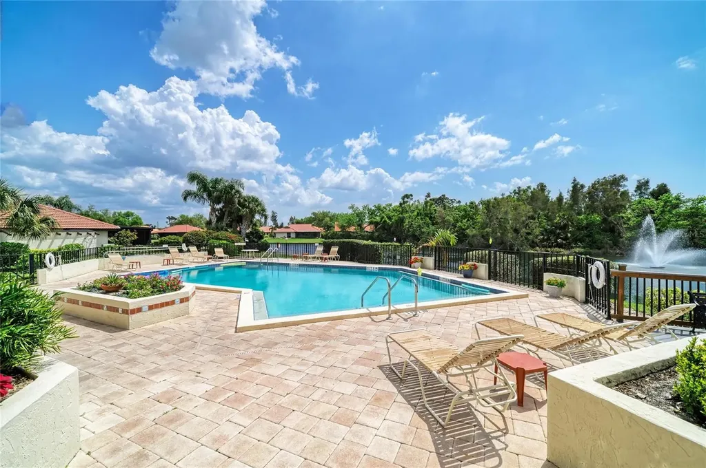 246 Laurel Hollow Drive Nokomis FL 34275