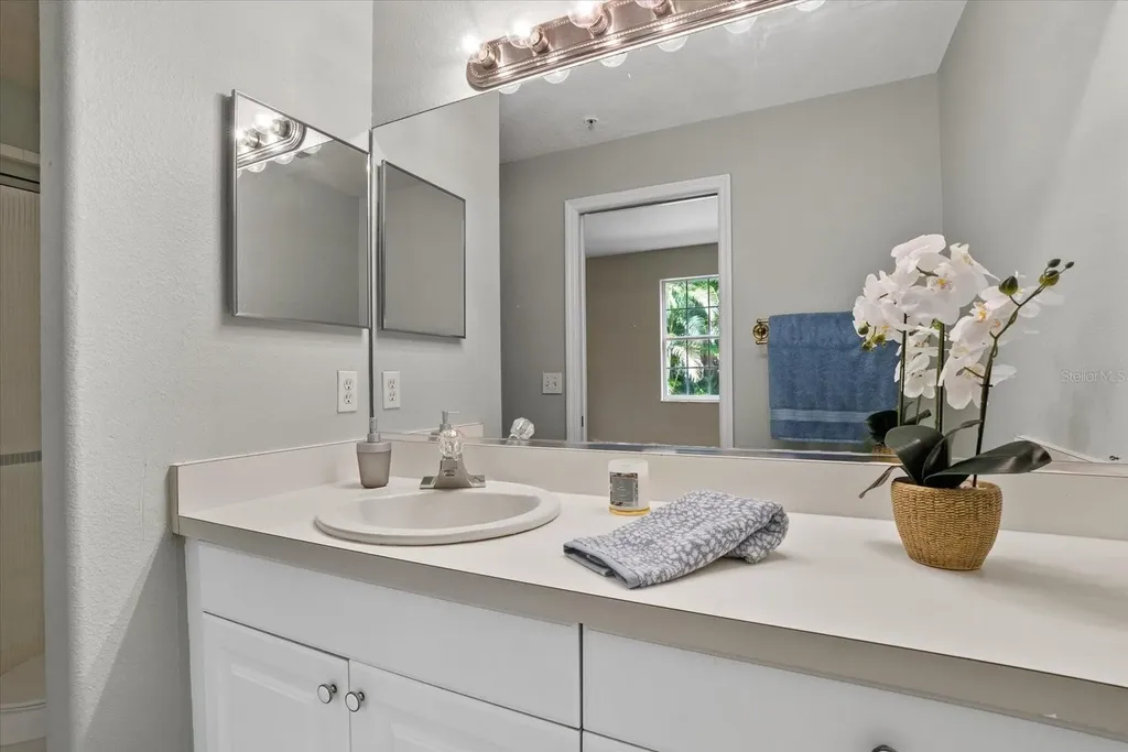 4275 Castlebridge Lane Sarasota FL 34238