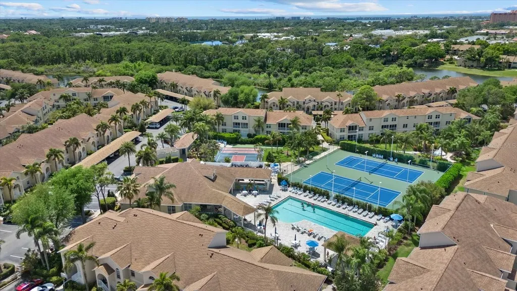 4275 Castlebridge Lane Sarasota FL 34238