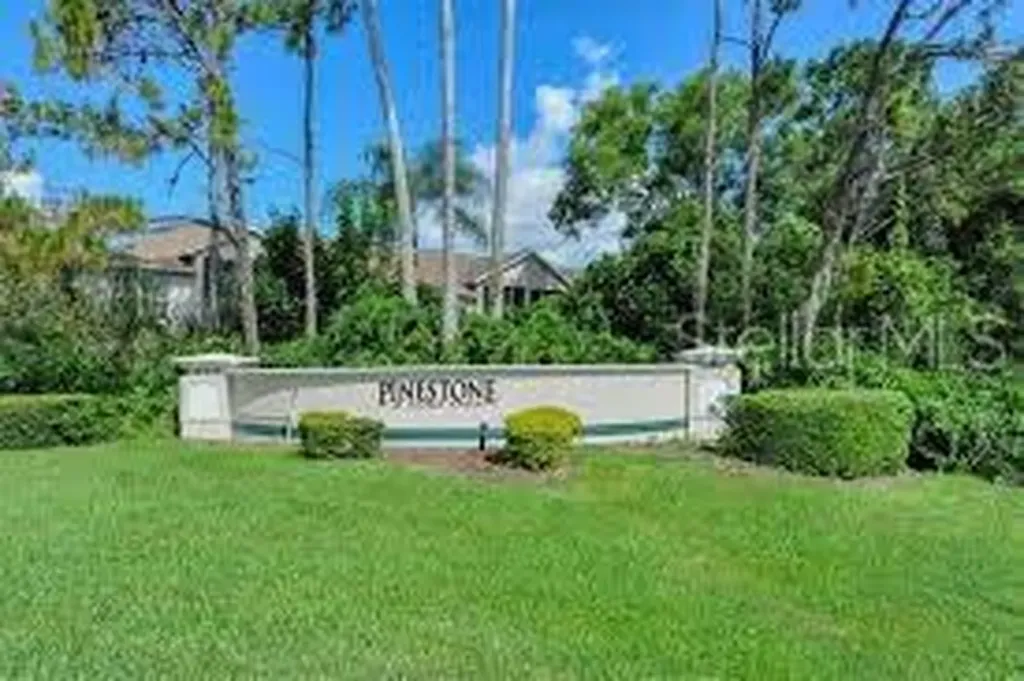 4275 Castlebridge Lane Sarasota FL 34238