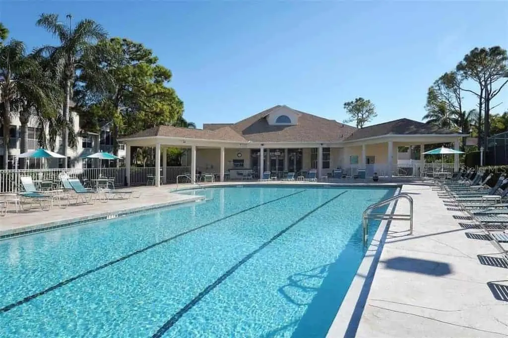 4275 Castlebridge Lane Sarasota FL 34238