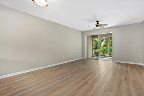 4275 Castlebridge Lane Sarasota FL 34238