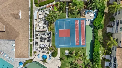 4275 Castlebridge Lane Sarasota FL 34238