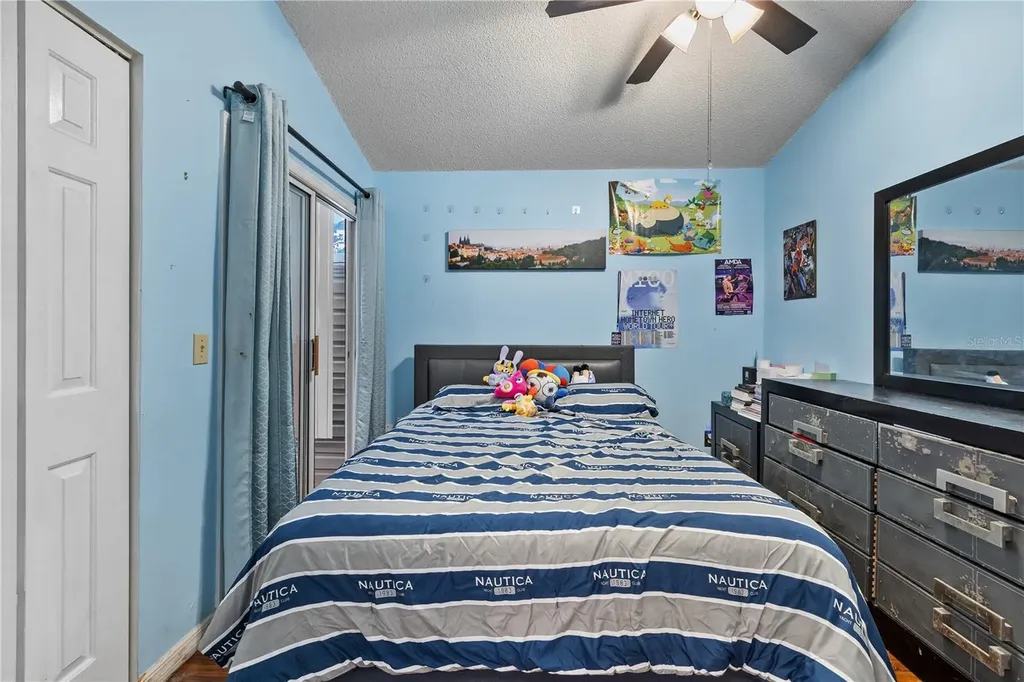 2104 Winslow Drive Orlando FL 32812
