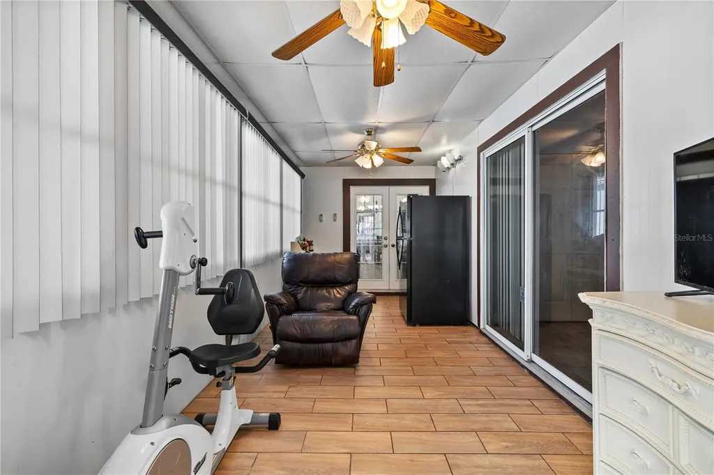 2104 Winslow Drive Orlando FL 32812