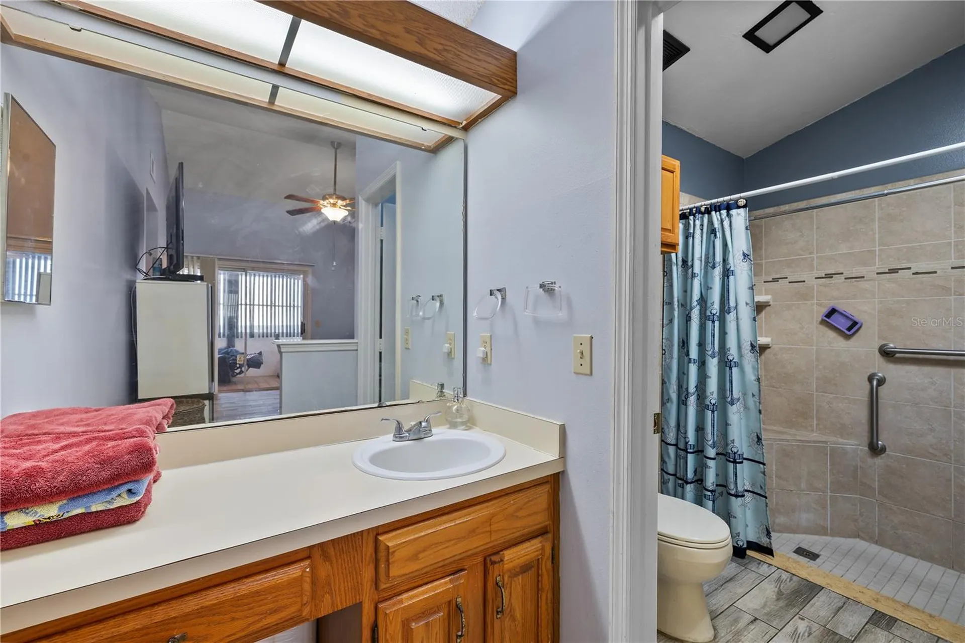 2104 Winslow Drive Orlando FL 32812