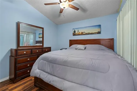 2104 Winslow Drive Orlando FL 32812