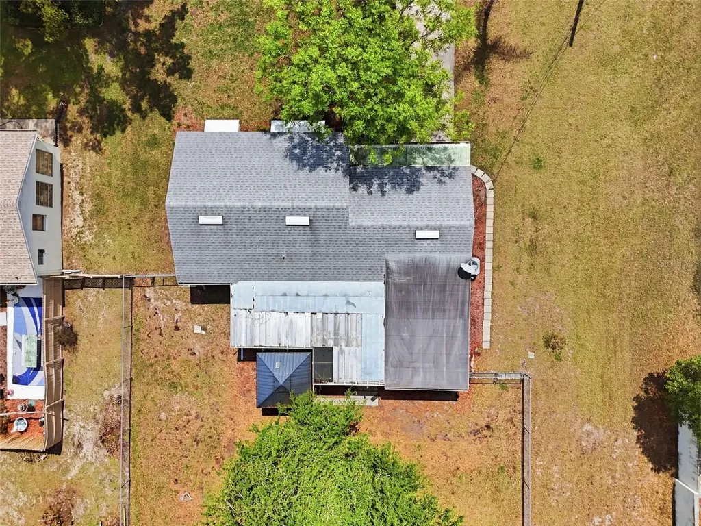 8 Angeles Road Debary FL 32713