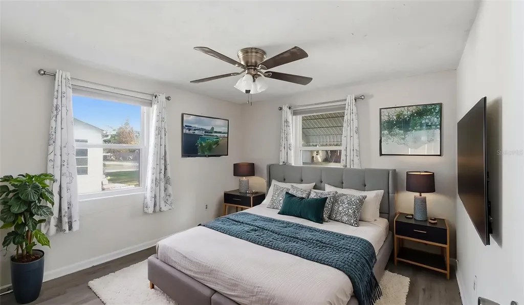 8 Angeles Road Debary FL 32713