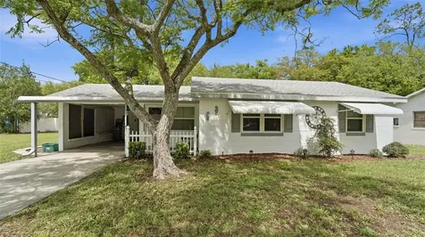 8 Angeles Road Debary FL 32713