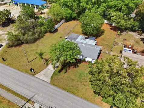8 Angeles Road Debary FL 32713