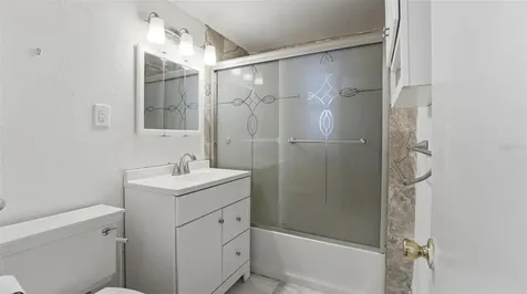 8 Angeles Road Debary FL 32713