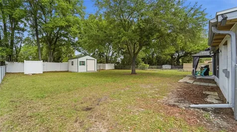 8 Angeles Road Debary FL 32713