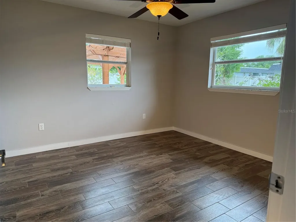 98 Dade Avenue Sarasota FL 34232