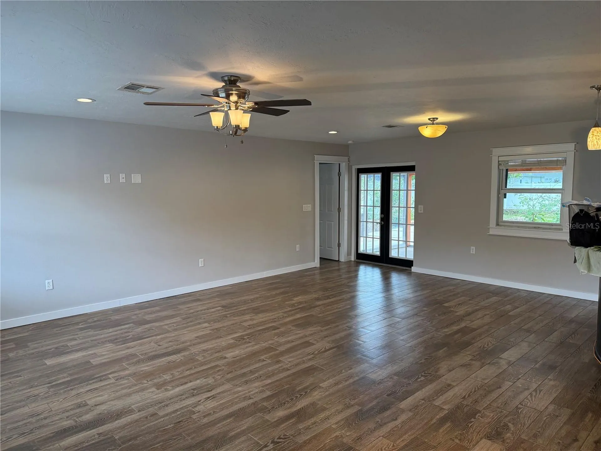 98 Dade Avenue Sarasota FL 34232