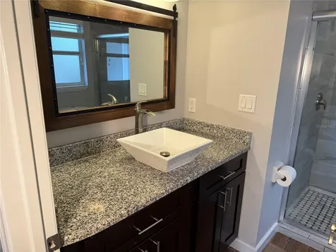 98 Dade Avenue Sarasota FL 34232