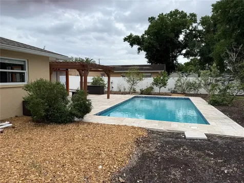 98 Dade Avenue Sarasota FL 34232