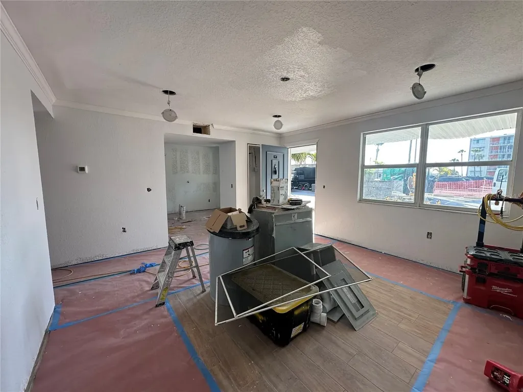 1859 Shore Drive S South Pasadena FL 33707