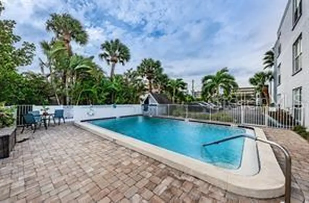 1859 Shore Drive S South Pasadena FL 33707