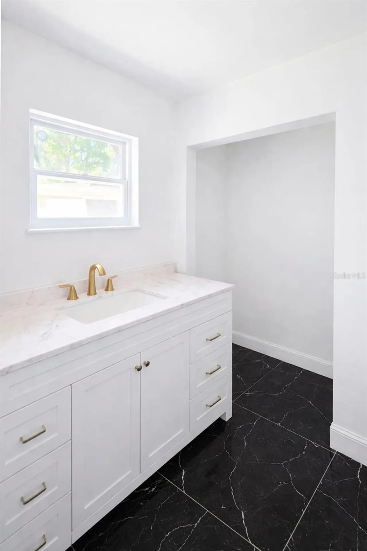 207 N Beverly Avenue Tampa FL 33609