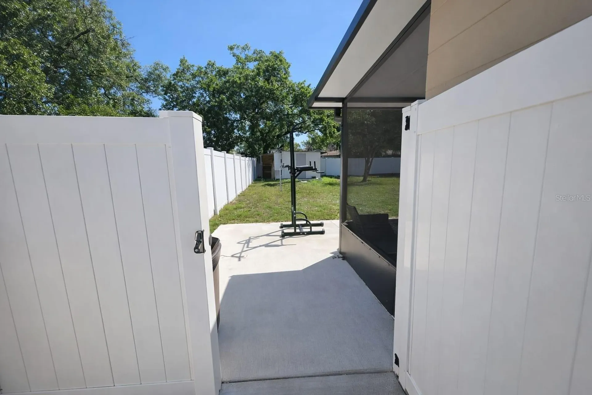 207 N Beverly Avenue Tampa FL 33609