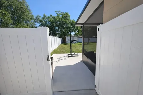 207 N Beverly Avenue Tampa FL 33609