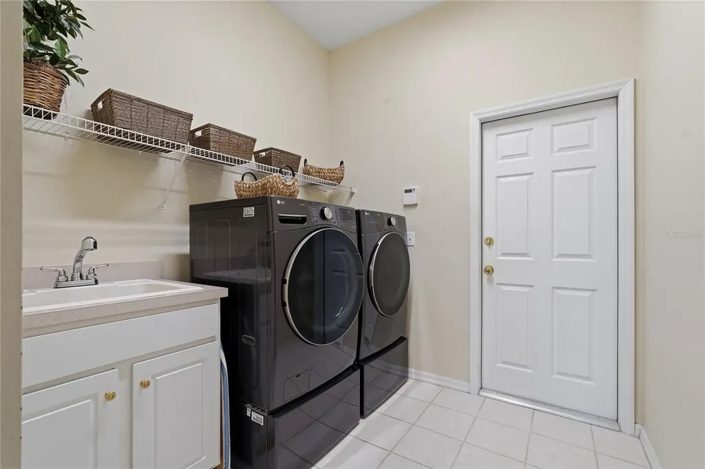 1297 Kings Way Lane Tarpon Springs FL 34688