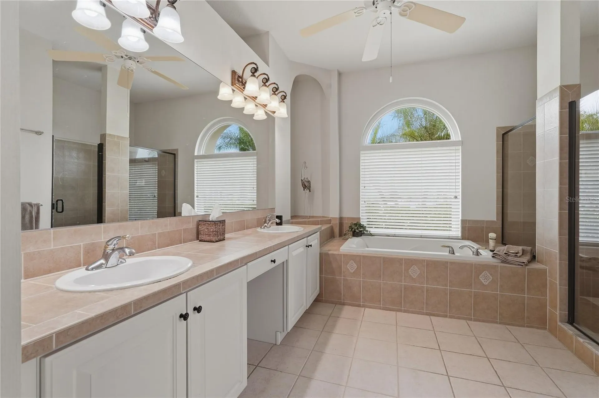 1297 Kings Way Lane Tarpon Springs FL 34688