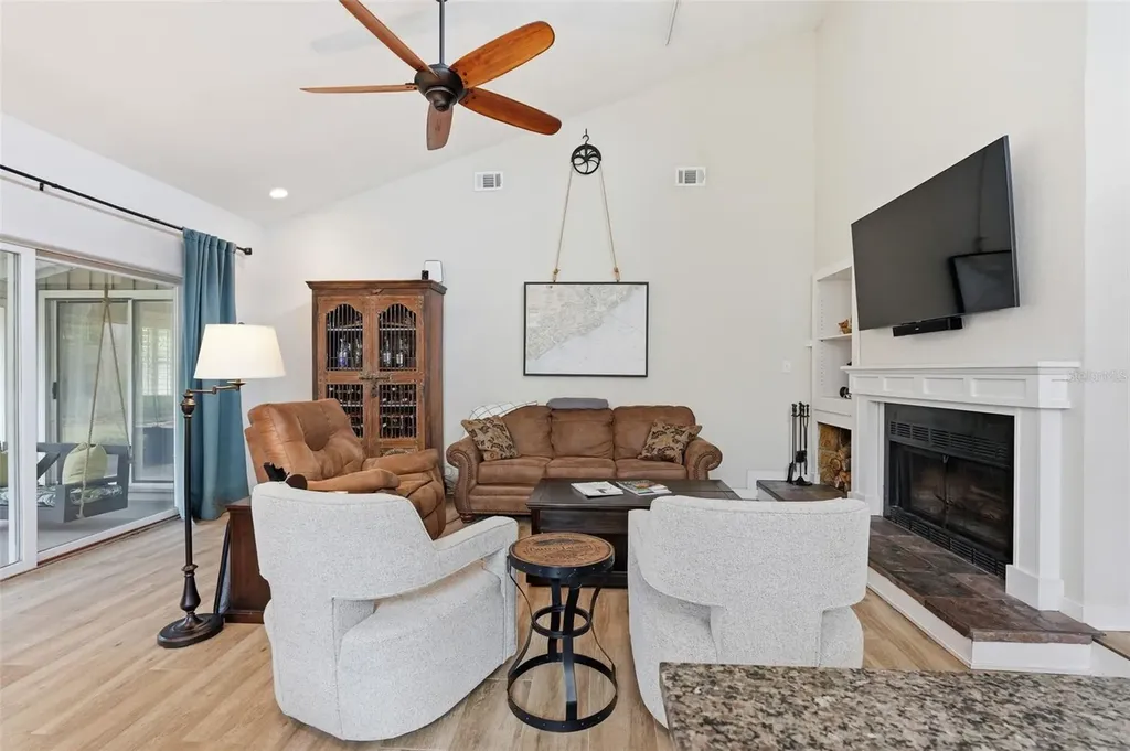 13917 76th Terrace Seminole FL 33776