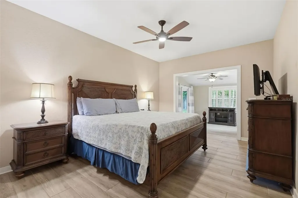 13917 76th Terrace Seminole FL 33776