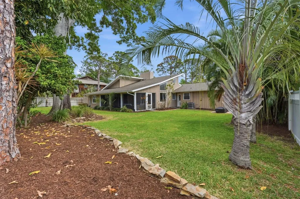 13917 76th Terrace Seminole FL 33776