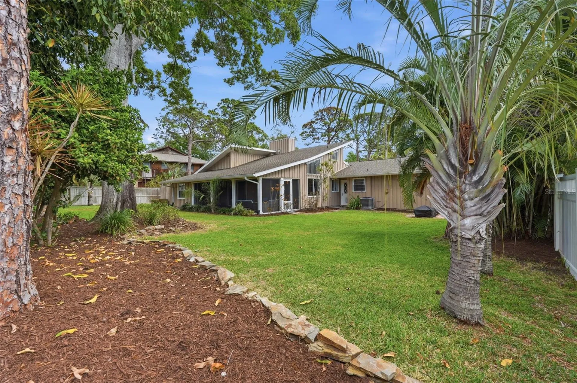 13917 76th Terrace Seminole FL 33776