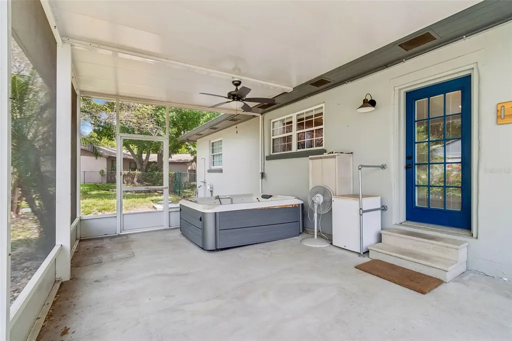 4412 Sweetwater Drive Tampa FL 33615