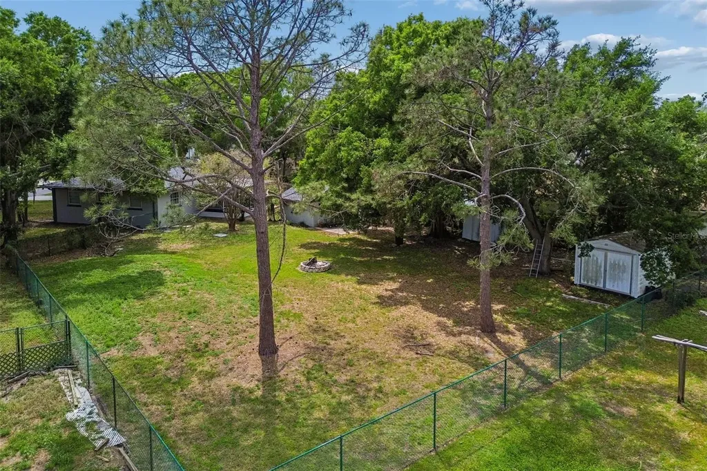 4412 Sweetwater Drive Tampa FL 33615