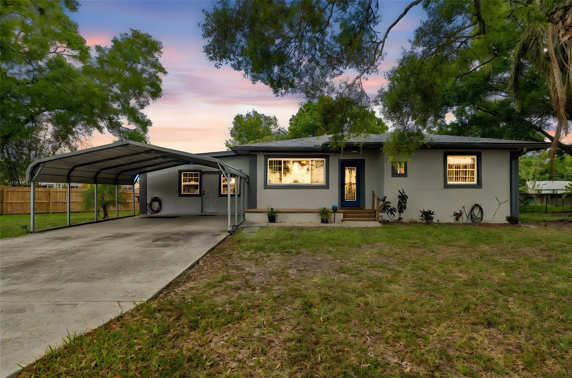 4412 Sweetwater Drive Tampa FL 33615